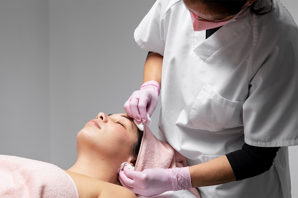 Tratamientos Dermatologicos Preventivos que todo Santiaguino deberia Considerar - &iquest;Por qu&eacute; es Esencial una Revisi&oacute;n Dermatol&oacute;gica Anual en Santiago?